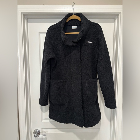 Columbia Jackets & Blazers - Women's Columbia Panorama Long Jacket. Black. Size L.